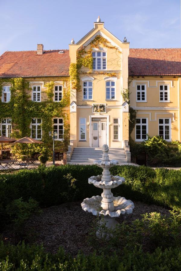 Gutshauszimmer Neu Gaarz Bagian luar foto